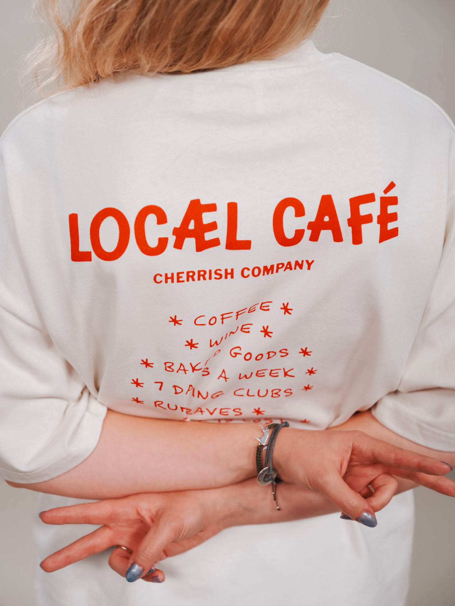 Locæl Cafe - Vintage White T-shirt - 240 GSM